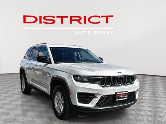 JEEP GRAND CHEROKEE 2024 1C4RJGAG0RC708057 image JEEP GRAND CHEROKEE 2024 1C4RJGAG0RC708057 image